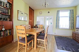 Dining Room- click for photo gallery